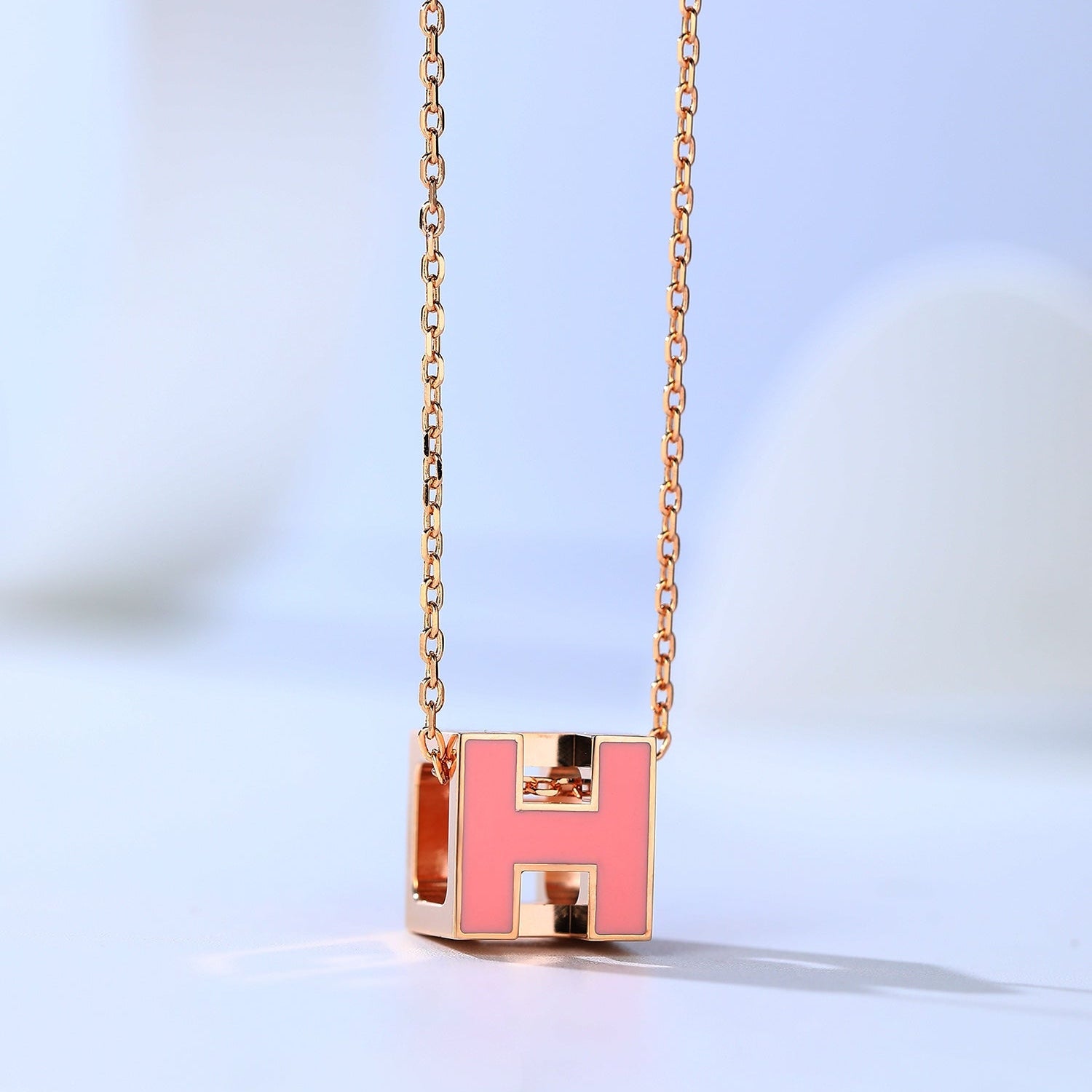 H CAGE PINK GOLD NECKLACE